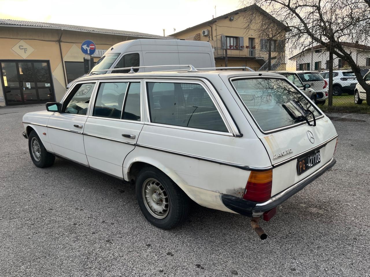 Mercedes benz 240 TD Aspirato w123