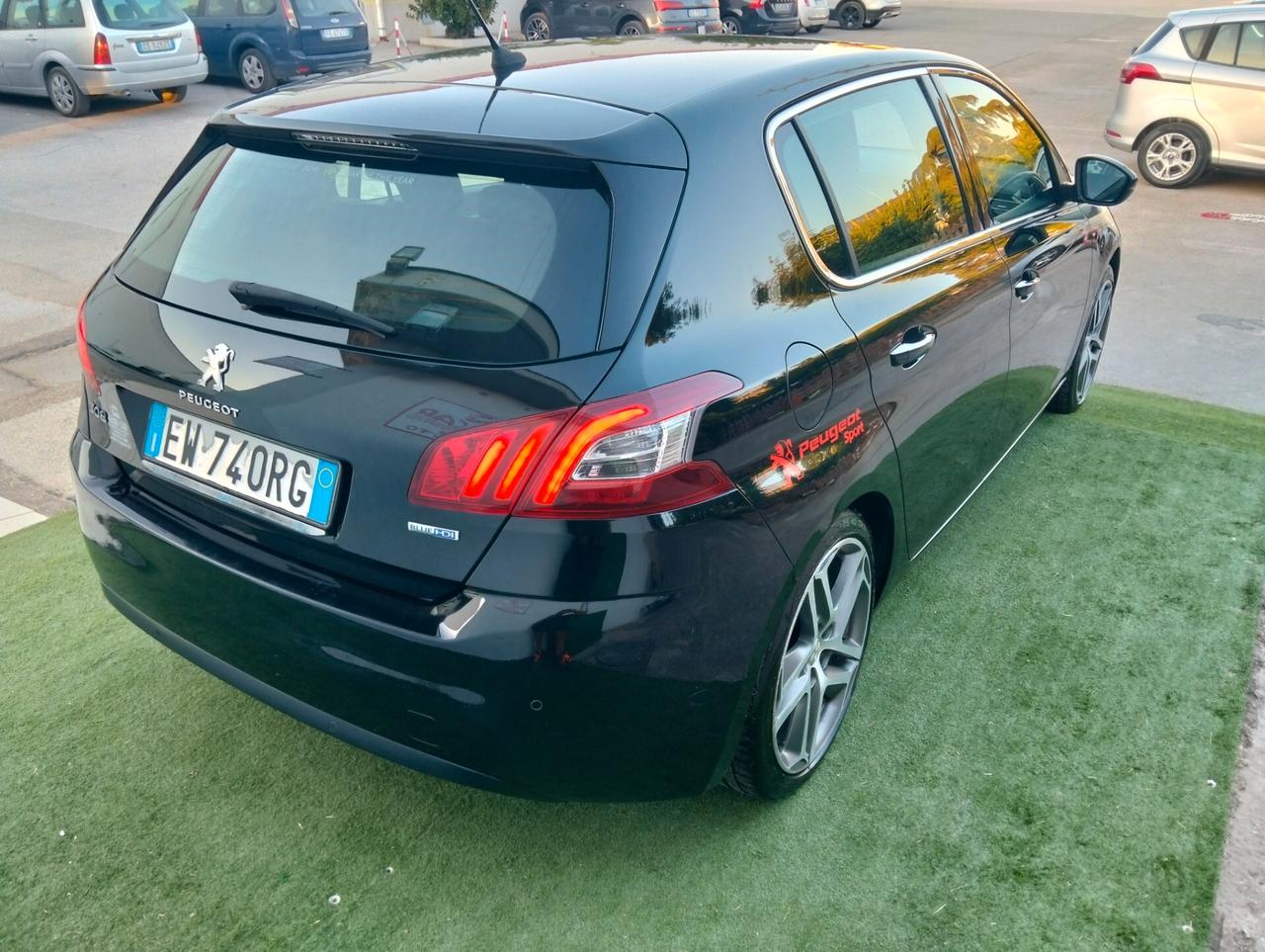 Peugeot 308 BlueHDi 150 S&S Allure
