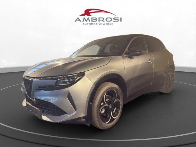 ALFA ROMEO Junior My25 Ibrida Q4