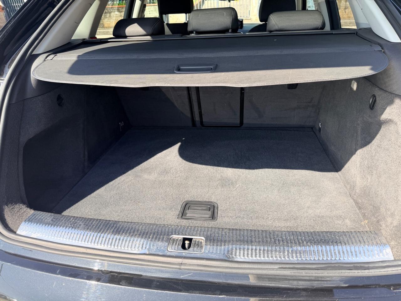 Audi Q3 2.0 TDI 120 CV Design