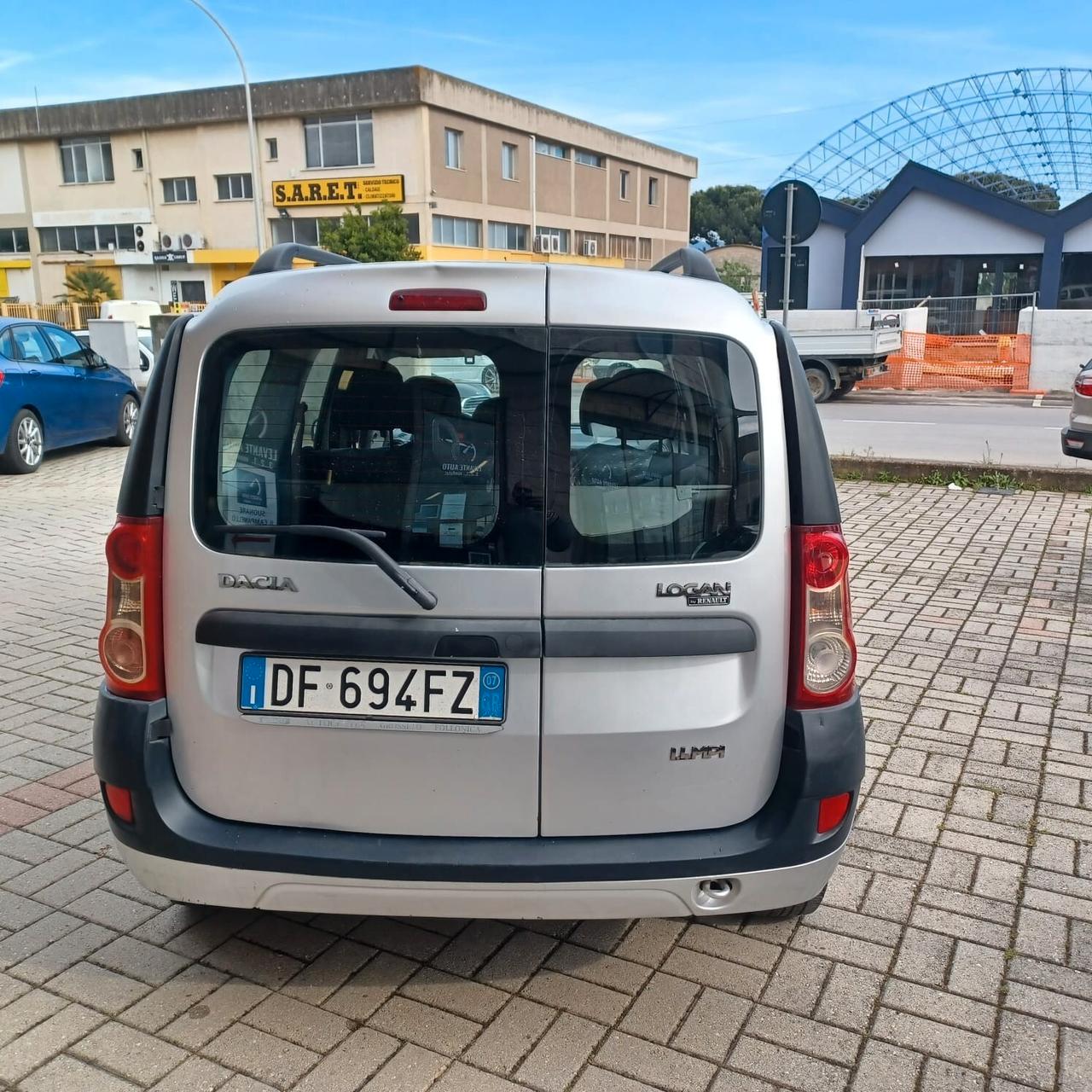 127.968 KM DACIA LOGAN 1.4 OTTIMA PER LAVORO E FAMIGLIA