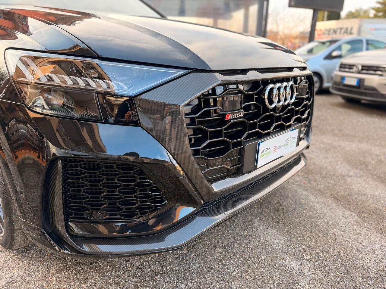 Audi Q8 RS TFSI V8 quattro tiptronic