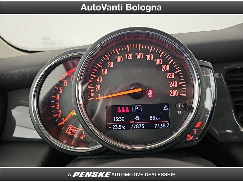 MINI Mini 5 porte Mini 5p 1.5 One Essential 102cv auto