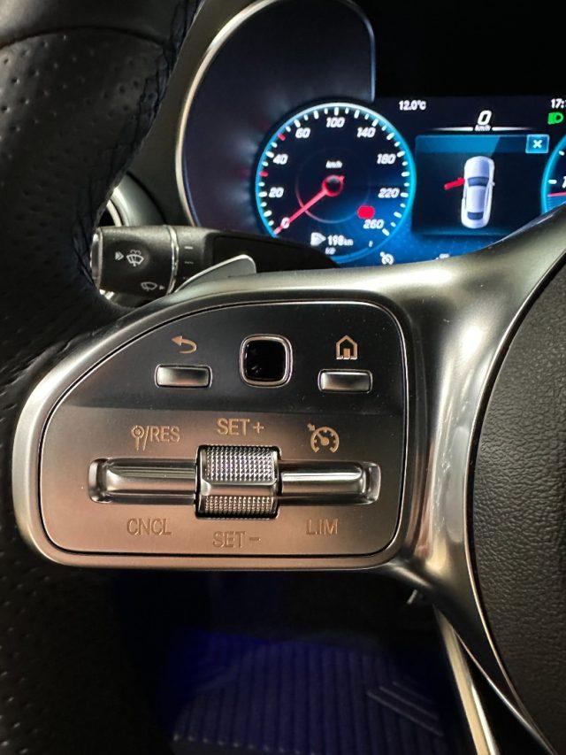 MERCEDES-BENZ C 300 d Coupé 4Matic Premium AMG-19"-Camera-Carplay-FULL