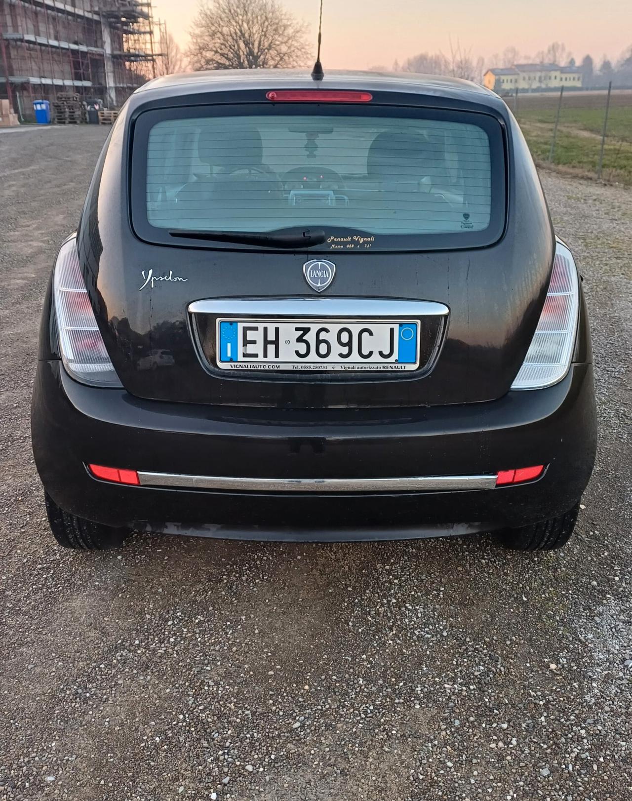 Lancia Ypsilon 1.2 69 CV 5 porte S&S Platinum