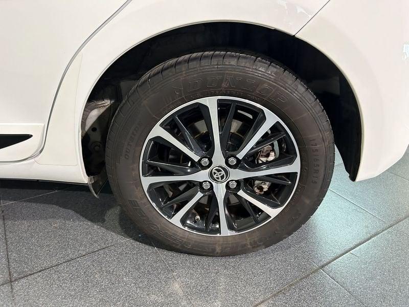 Toyota Yaris Hybrid 1.5 Hybrid Active Plus + CERCHI IN LEGA