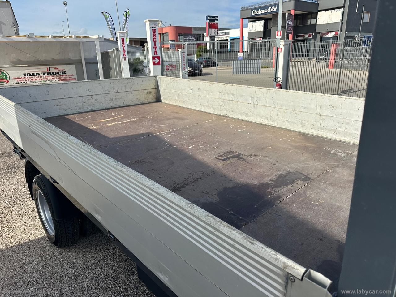 TRANSIT 2.0 130CV RIBALTABILE GEMELLATO