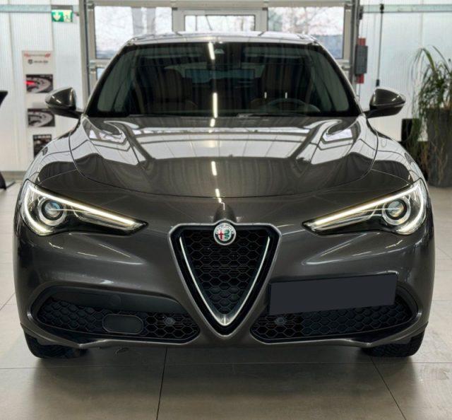 ALFA ROMEO Stelvio 2.0 Turbo 200 CV AT8 Q4 Super