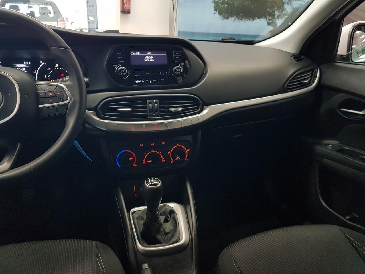 Fiat Tipo 1.6 Mjt S&S 5 porte Easy