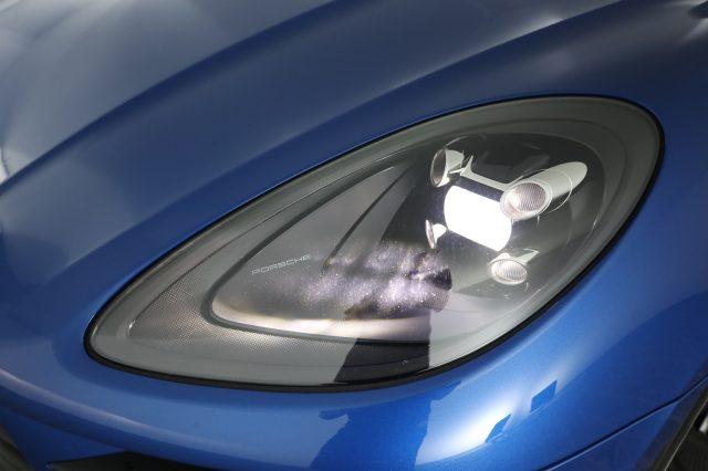 PORSCHE Macan Macan