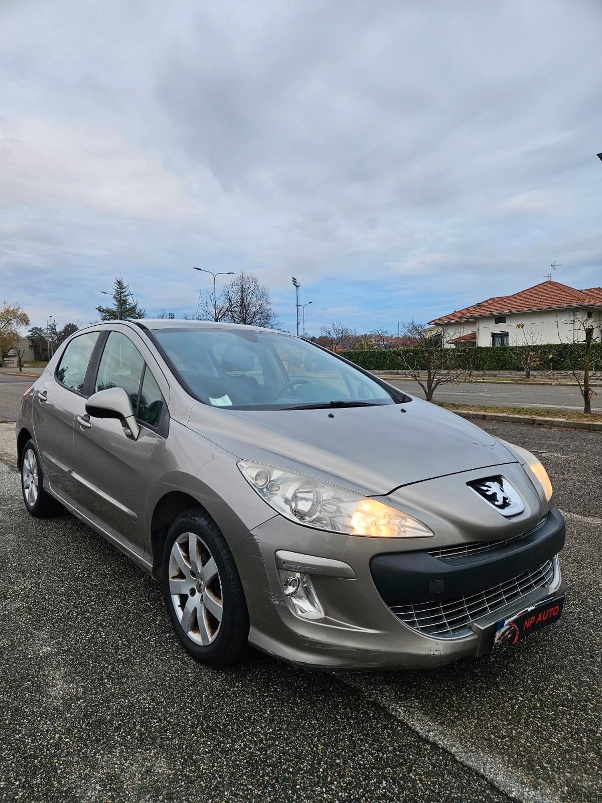 Peugeot 308 NEOPATENTATI
