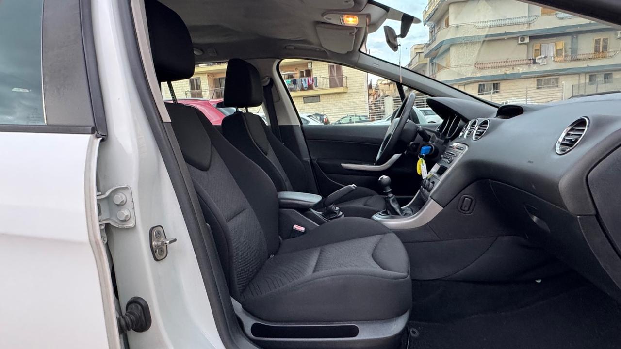Peugeot 308 1.6 8V e-HDi 112CV SW Sport