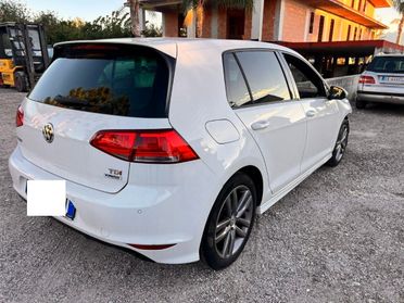Volkswagen Golf 1.6 TDI 110 CV 5p. R-LINE
