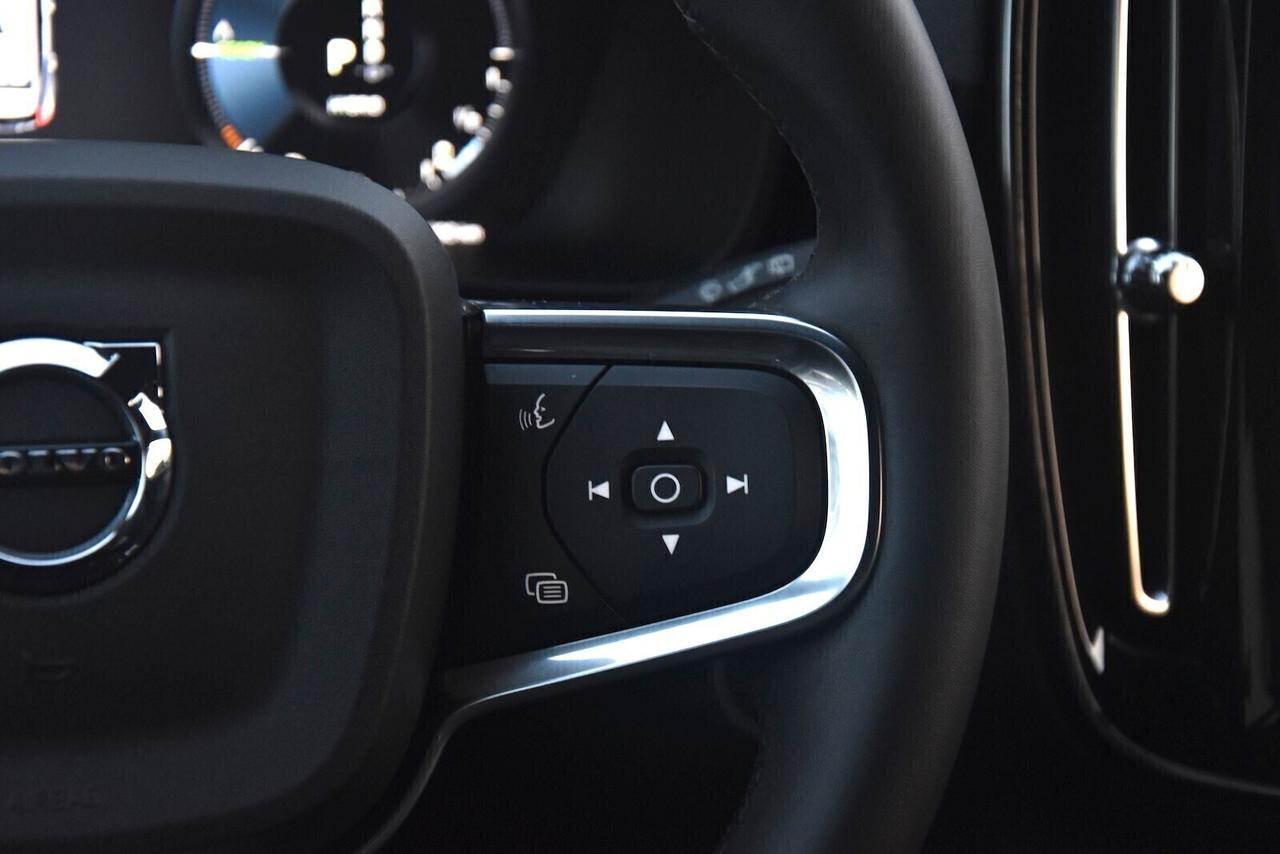 Volvo XC40 T5 Recharge Plug-in R-Design