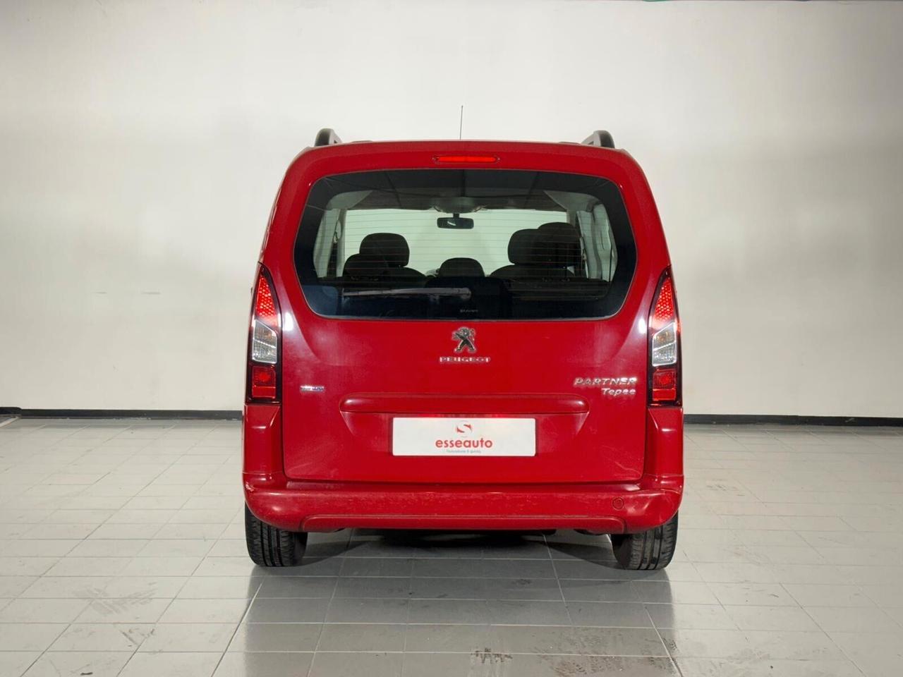 Peugeot Partner Tepee BlueHDi 100 Outdoor