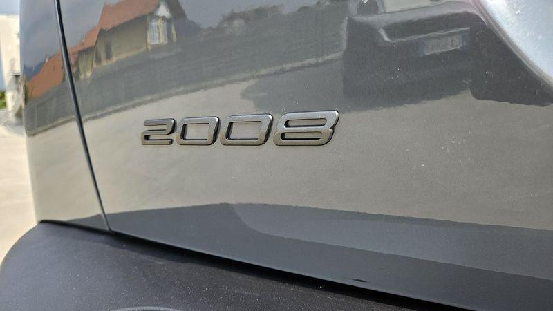 Peugeot 2008 PureTech 130 S&S EAT8 Allure con FIDELITY FREE