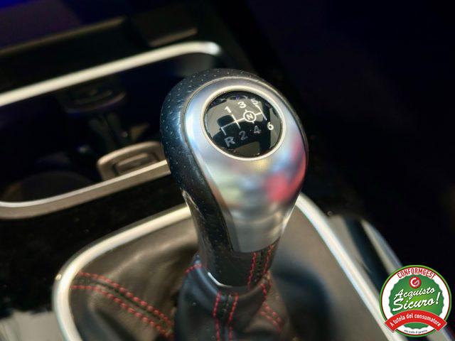 MERCEDES-BENZ CLA 180 Premium *TETTO*NEOPATENTATI*LUCI 64 COLORI*