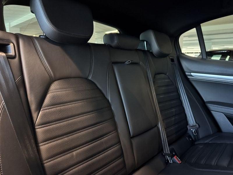 Alfa Romeo Stelvio 2.2 Turbodiesel 210 CV AT8 Q4 Veloce