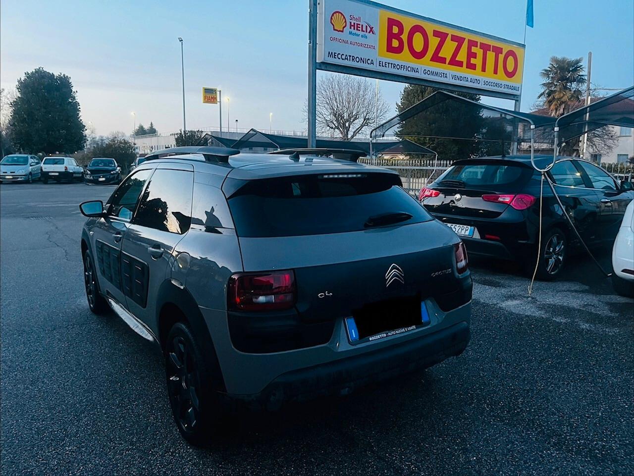 Citroen C4 Cactus BlueHDi 100 Shine
