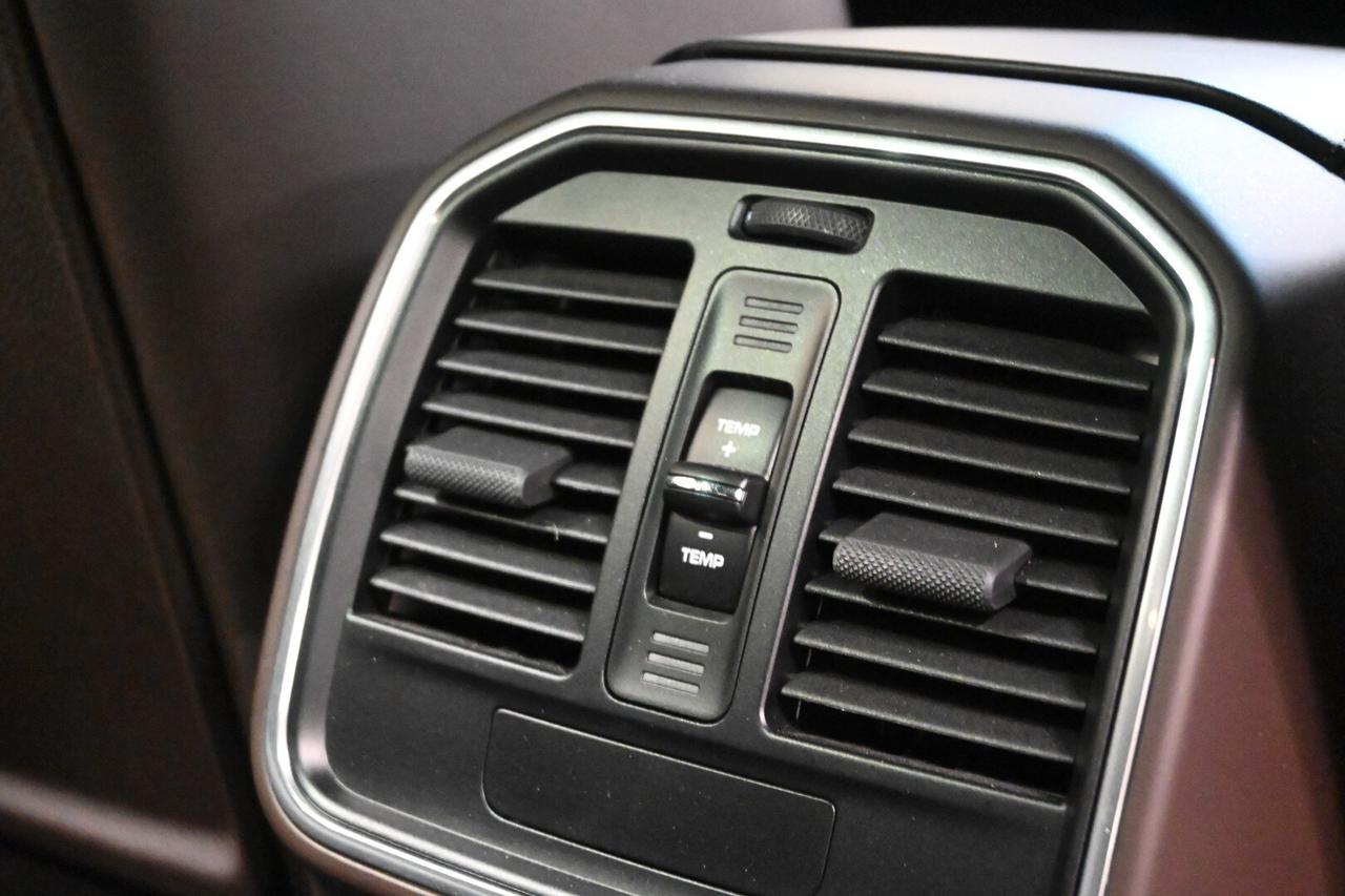 PORSCHE Macan 1ªs. '13-'25 Macan 2.0
