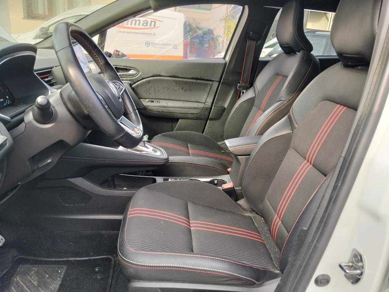 Captur Hybrid E-Tech 145cv RS Line 2022 SINISTRATA