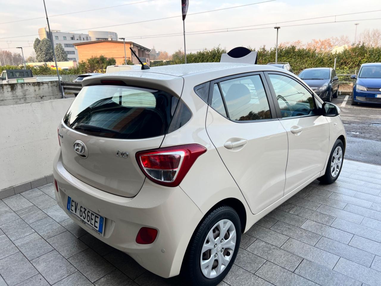 Hyundai i10 1.0 MPI Style. NEOPATENTATO