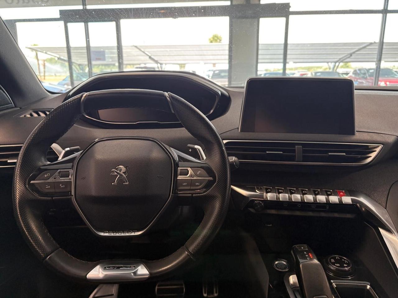 Peugeot 3008 GT LINE BlueHDi 130 EAT8 UNICO PR.