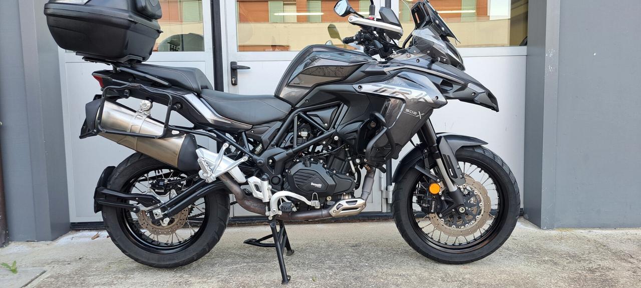 Benelli TRK 502