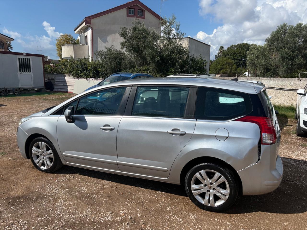 Peugeot 5008 1.6 HDi 112CV Premium