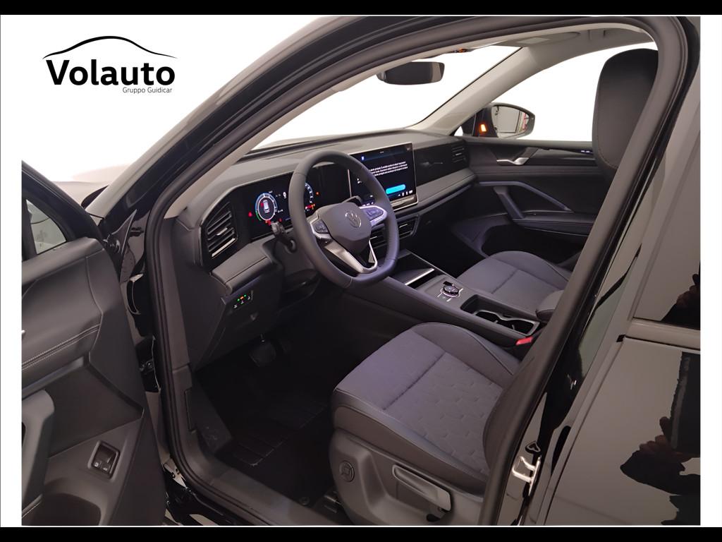 VOLKSWAGEN Tiguan III 2024 - Tiguan 1.5 tsi ehybrid Life 204cv dsg