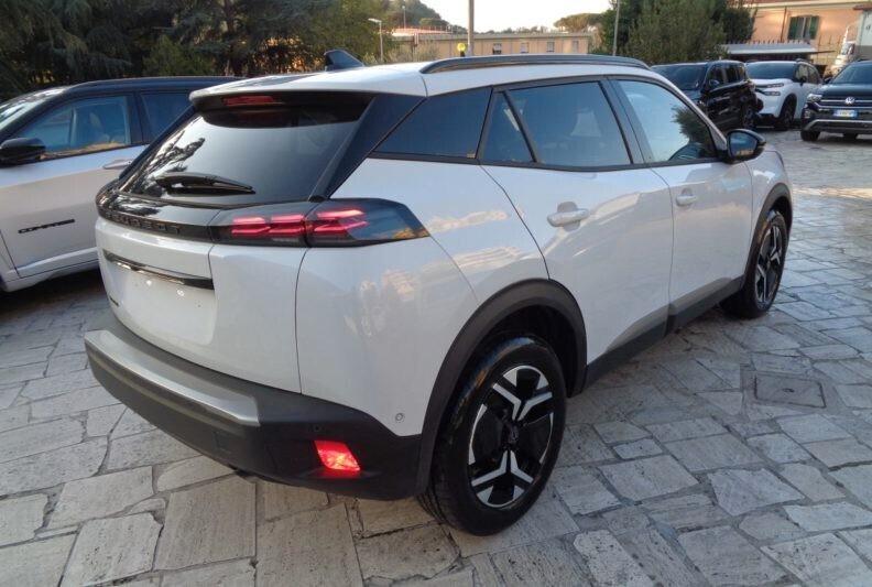 Peugeot 2008 PureTech 100 S&S Allure