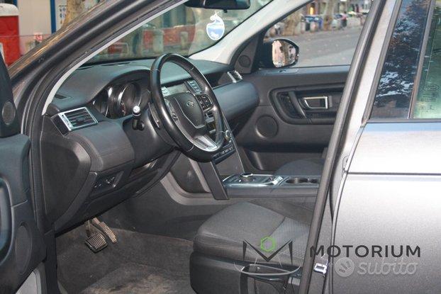 Land Rover Discovery Sport 2.0 TD4 150 CV Pure AWD