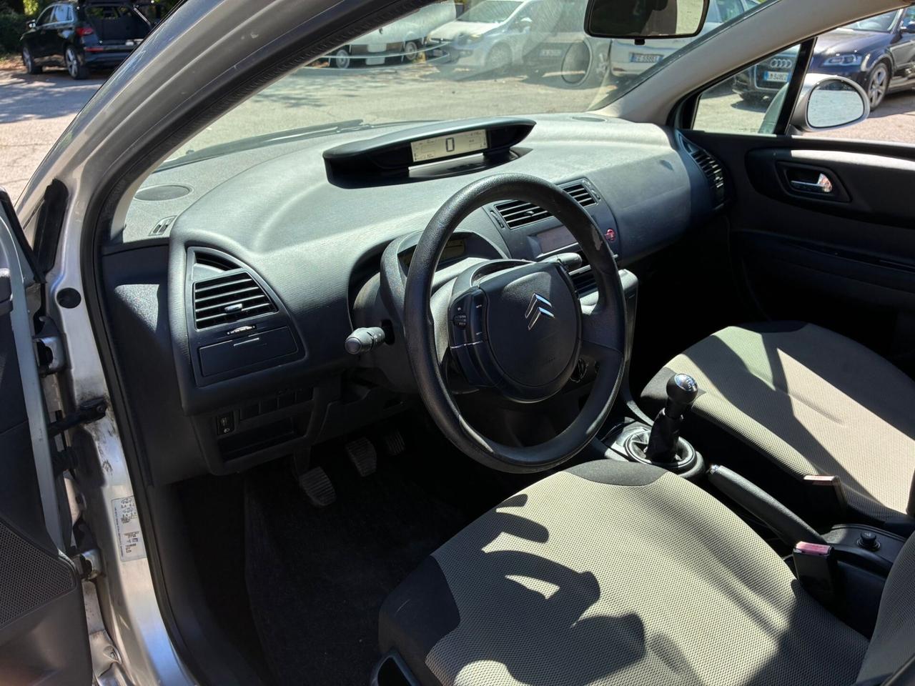 Citroen C4 1.4 cc benzina 120.000 km
