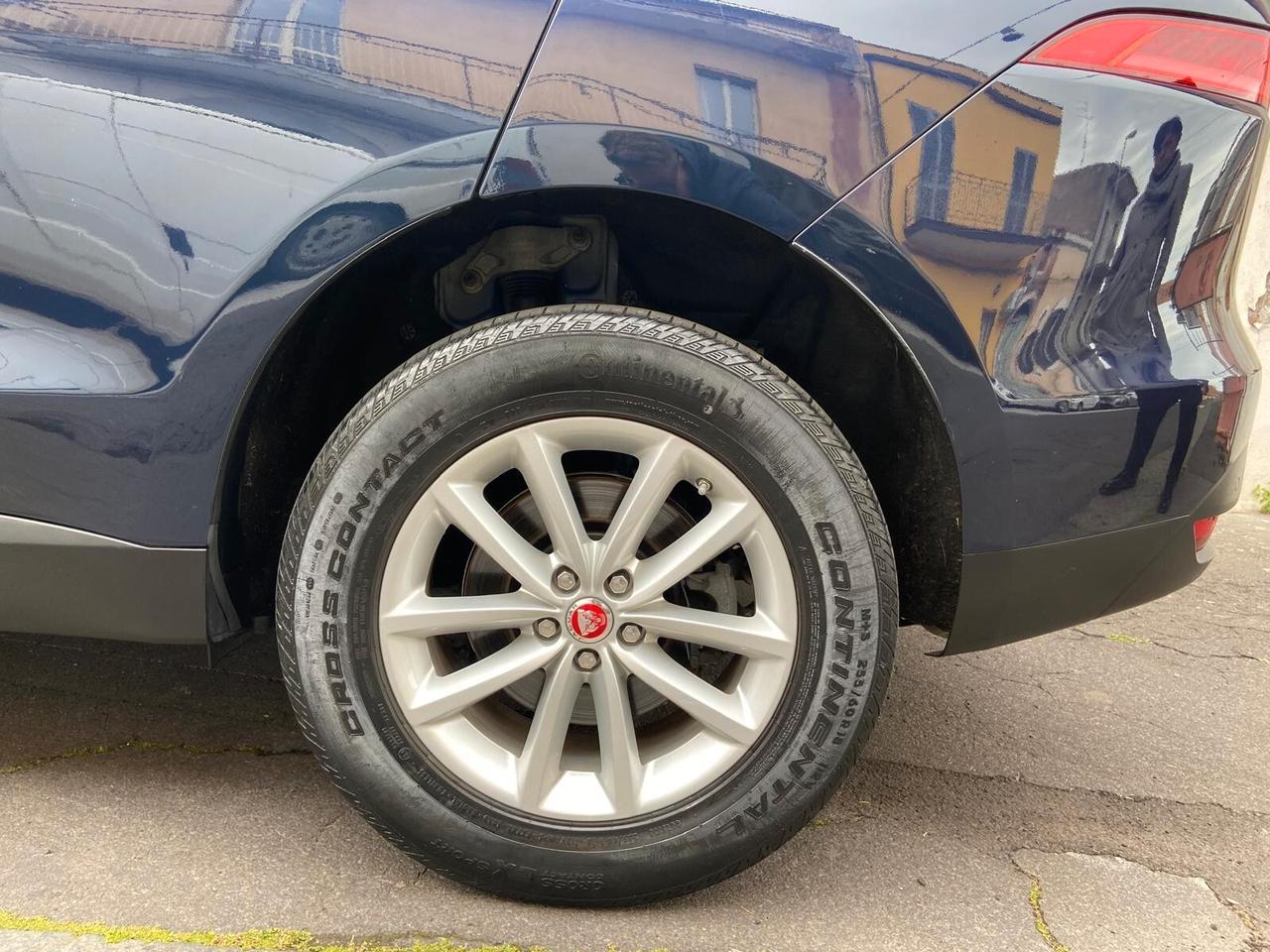 Jaguar F-Pace 2.0 D 180 CV AWD aut. Prestige