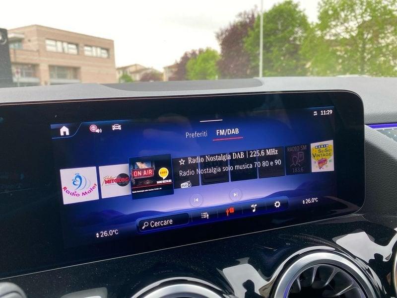 Mercedes-Benz EQA 300 Progressive Advanced 4matic