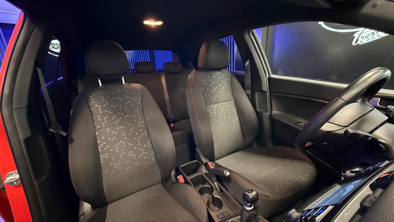 HYUNDAI i20 1.2 5 PORTE ADVANCED 2019