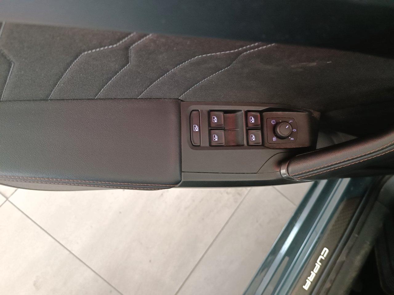 Cupra Leon 1.5 hybrid 150cv dsg