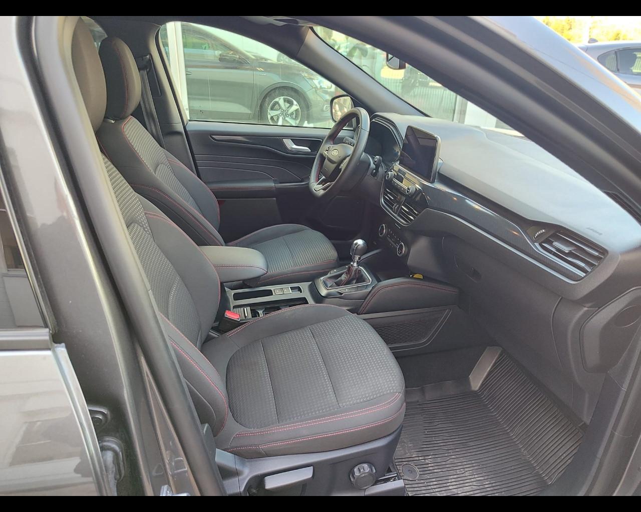 FORD Kuga 1.5 EcoBoost 150 CV 2WD ST-Line