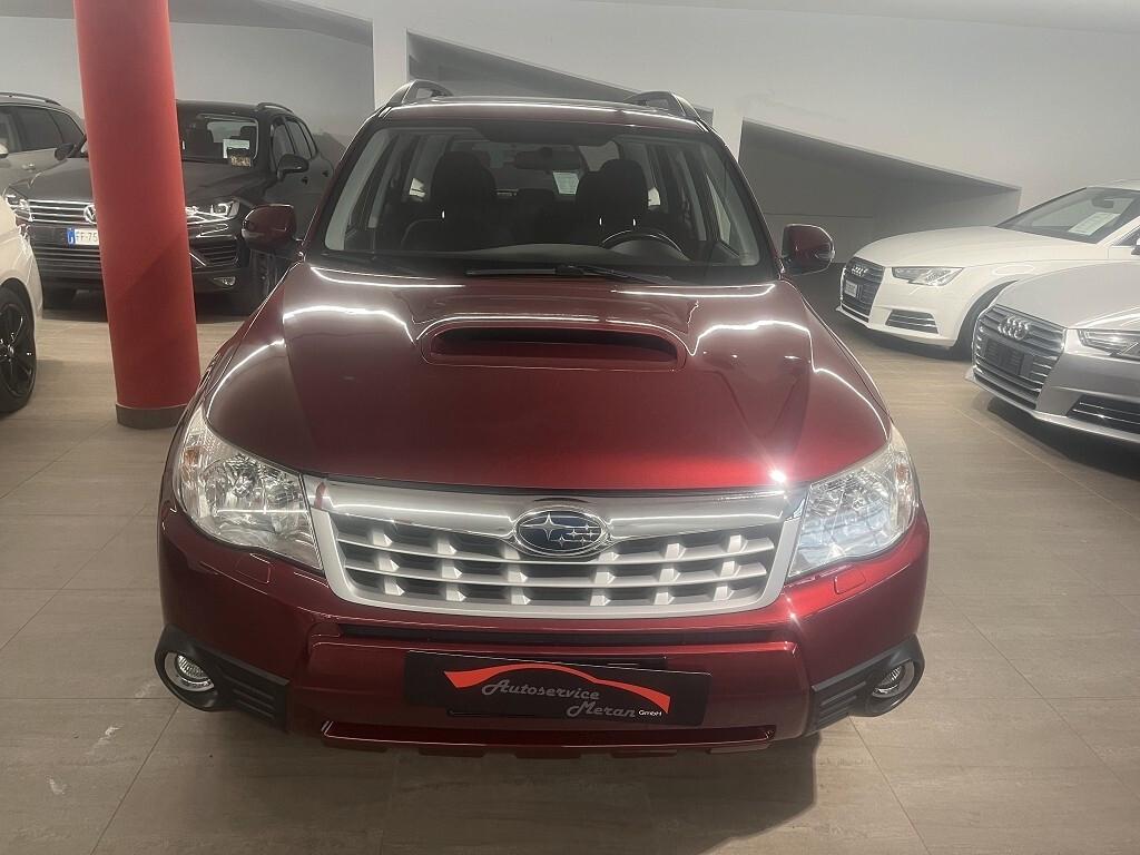 Subaru Forester 2.0D 4×4 Comfort 147 CV gancio
