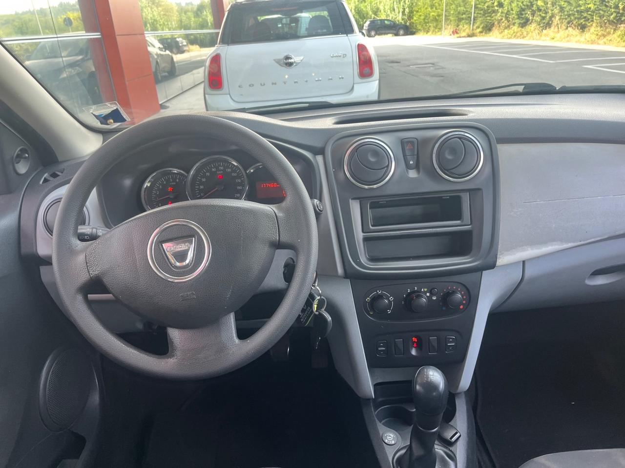 Dacia Sandero 1.2 GPL 75CV Ambiance 2014 177.000 KM