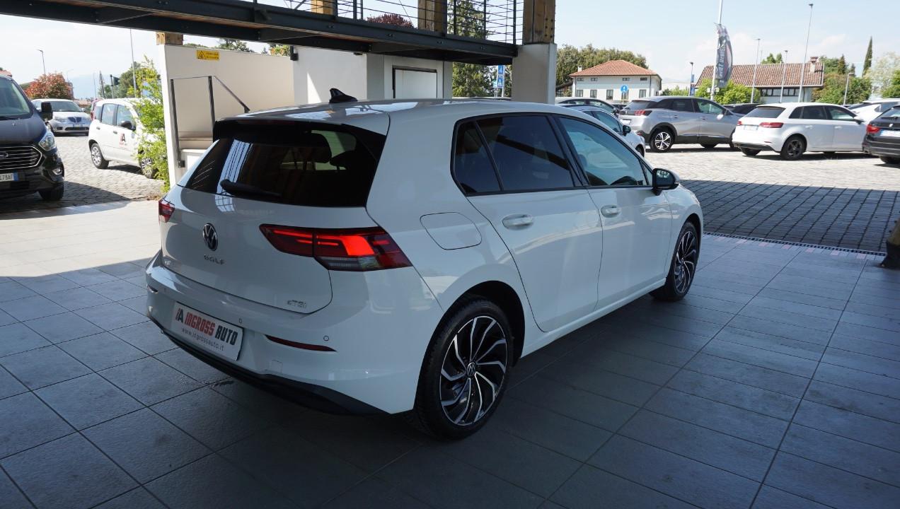 Volkswagen Golf 1.0 etsi evo Life 110cv dsg