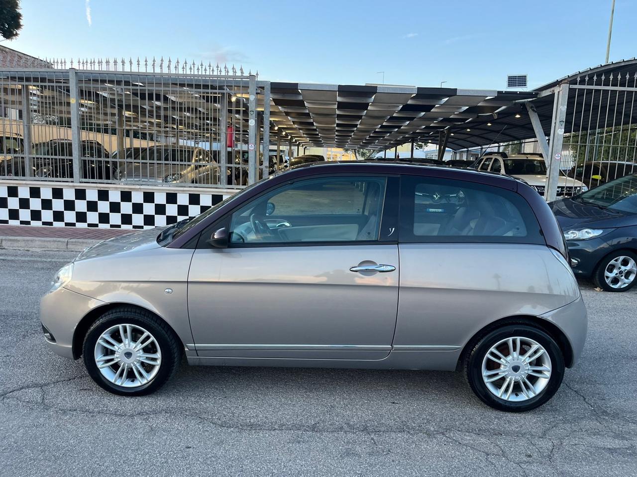 Lancia Ypsilon 1.3 MJT 90 CV Platino 2008