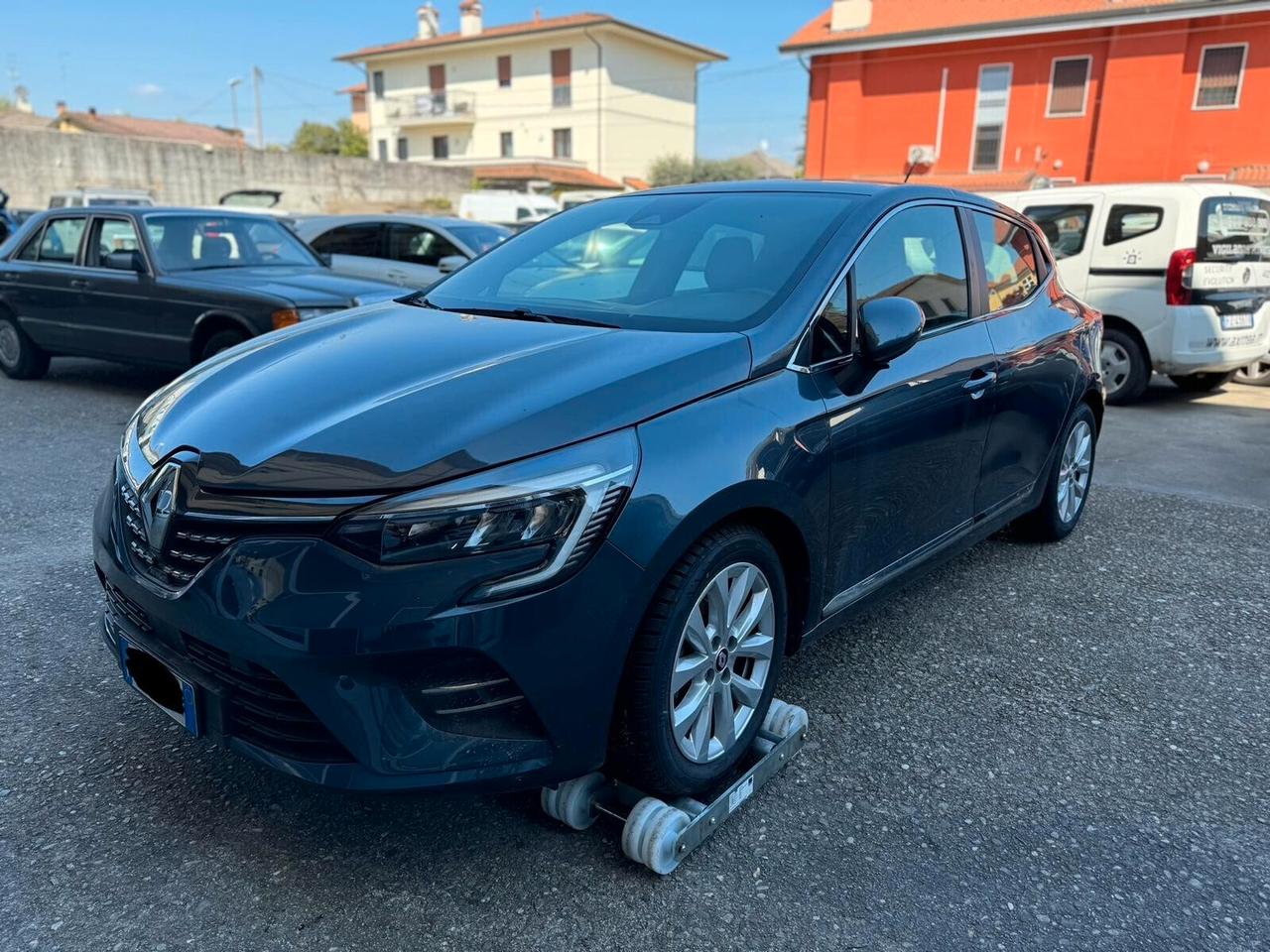 Renault Clio Hybrid E-Tech 140 CV 5 porte R.S. Line **CAMBIO BLOCCATO**