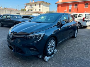 Renault Clio Hybrid E-Tech 140 CV 5 porte R.S. Line **CAMBIO BLOCCATO**