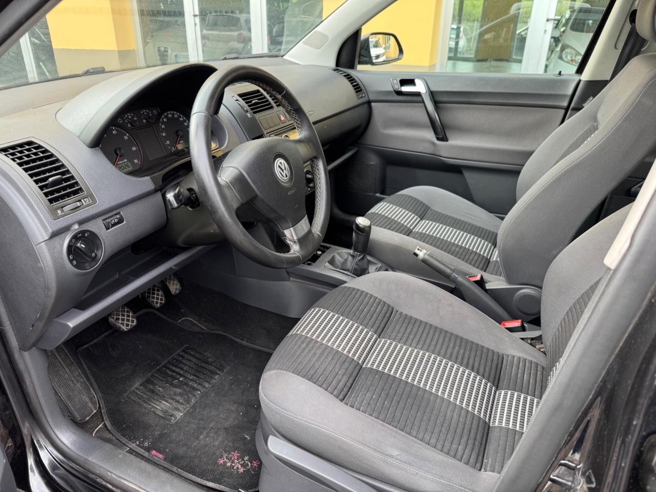 Volkswagen Polo 1.2/60CV 5p. United