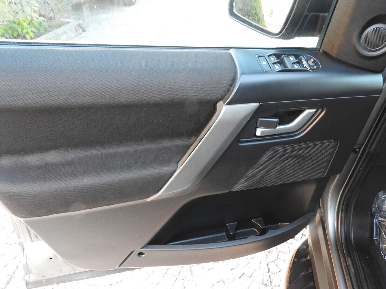 Land Rover FREELANDER 2