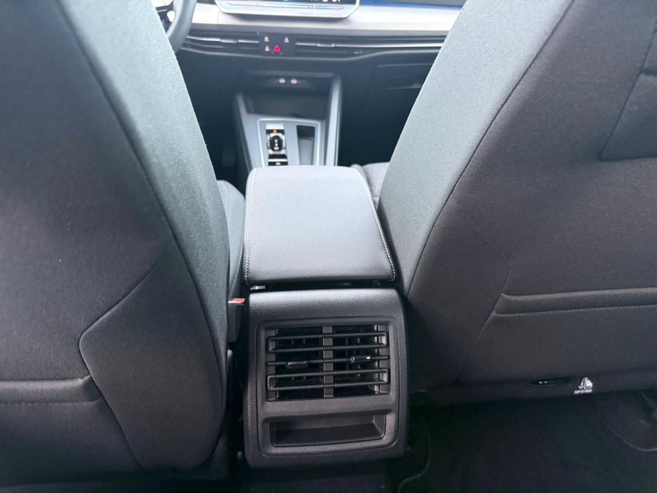 Volkswagen Golf 2.0 TDI 115 CV SCR Life