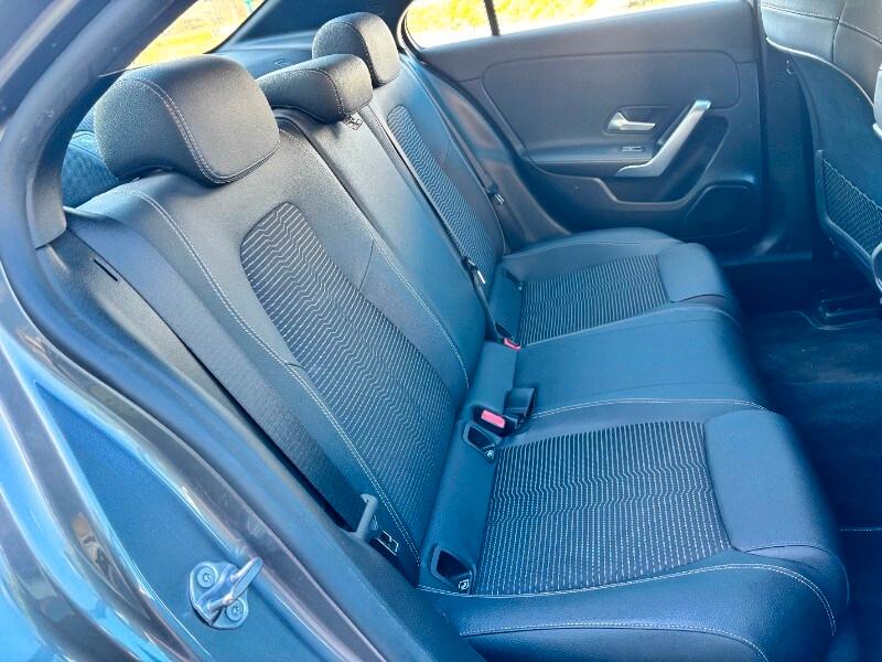 MERCEDES Classe A (V177) A 180 d Automatic ...