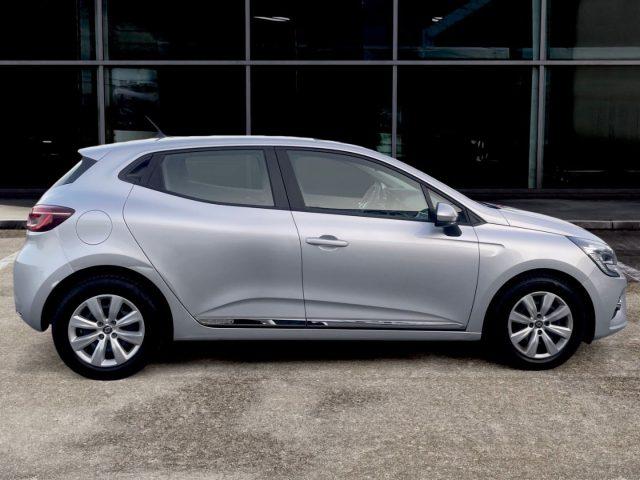 RENAULT Clio 1.0 BENZ 100 CV 5 porte Life OK NEOPATENTATI