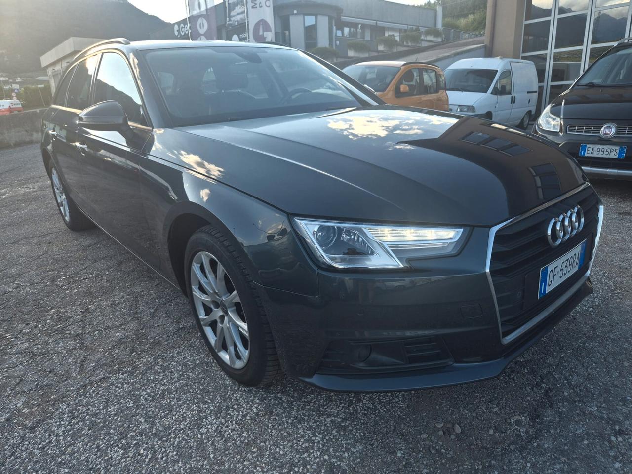 Audi A4 2.0 TDI 190 CV Business Sport